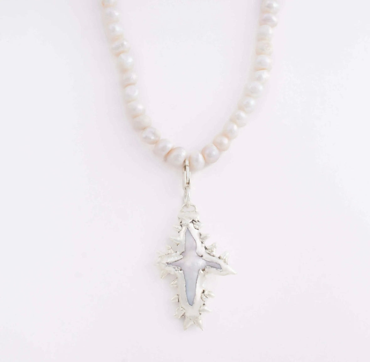 STUDIO/NOID Divine Droplet Necklace