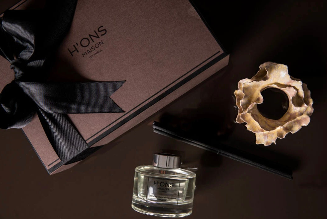 H'ONS MAISON
Freesia Breeze With Melon Oda Kokusu Seti