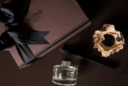 H'ONS MAISON
White Flower Bouquet Oda Kokusu Seti