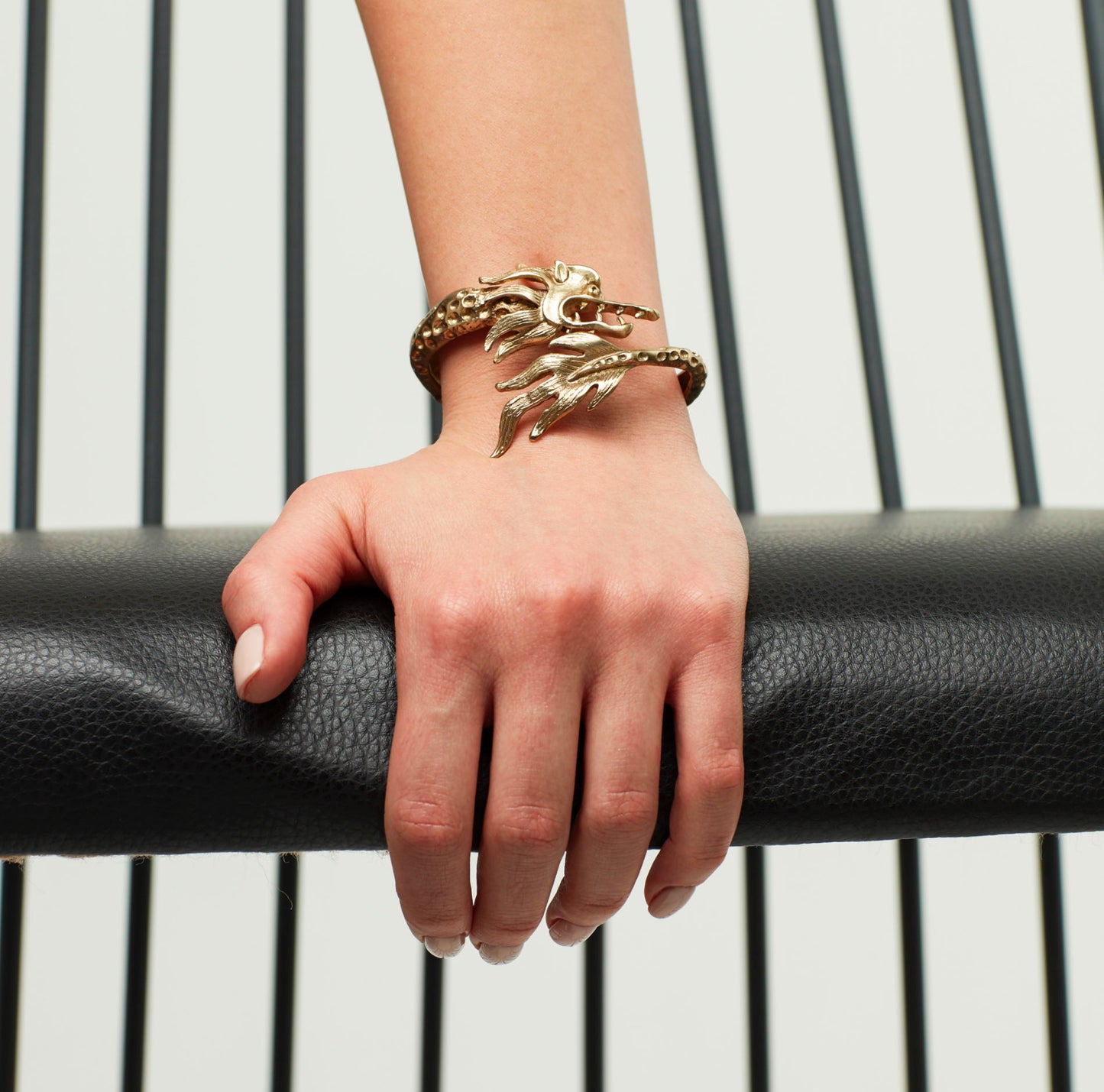 ZEWORKS DRAGON CUFF BRACELET